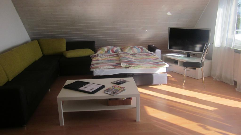 Komfort Apartment 1 Dg Juergen Kunzi Filderstadt Exteriör bild